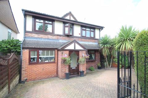 4 bedroom detached house for sale - WAR OFFICE ROAD, Bamford, Rochdale OL11 5HH