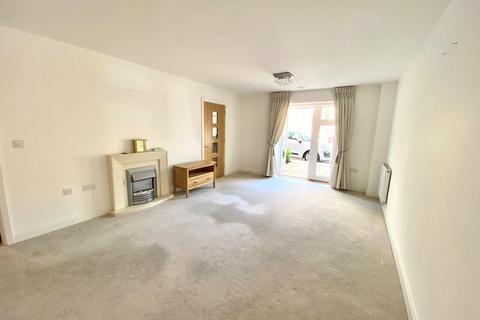 2 bedroom apartment for sale - Hempstead Road, Bovingdon, HP3