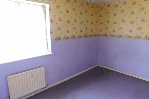 4 Dunlin Way, Bradford, BD8 0RL