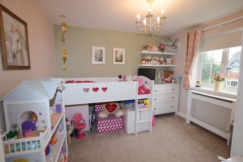 9 Belton Close, Golborne, Warrington, WA3 3WN