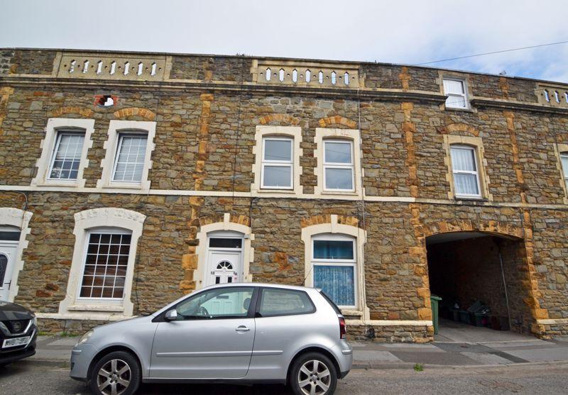 Lower Queens Road, Clevedon 1 bed apartment £675 pcm (£156 pw)