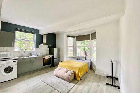 undefined, Flat 3, 397 Ecclesall Road, Ecclesall, Sheffield