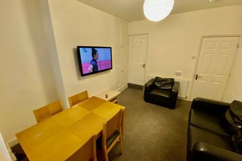 3 bedroom terraced house to rent, 49 Mount Street, City Centre