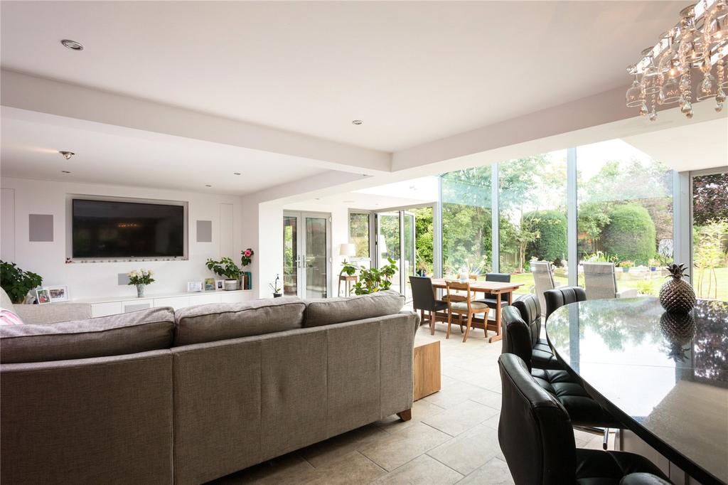 Diner / Family Room