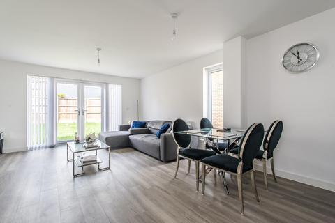 75 Thackeray Drive, Northfleet, Gravesend, DA11 8FS