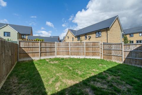 75 Thackeray Drive, Northfleet, Gravesend, DA11 8FS