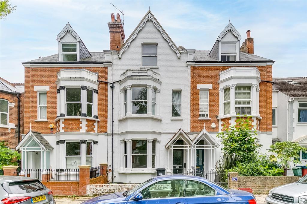 Thorney Hedge Road, London W4 5 bed terraced house £1,250,000