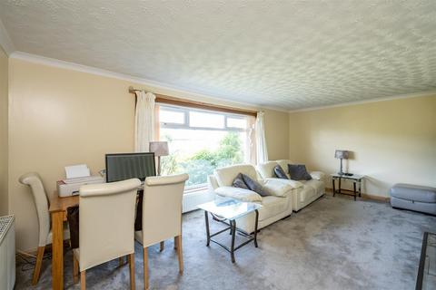 14 Renfrew Place, Fort William, PH33 6UE