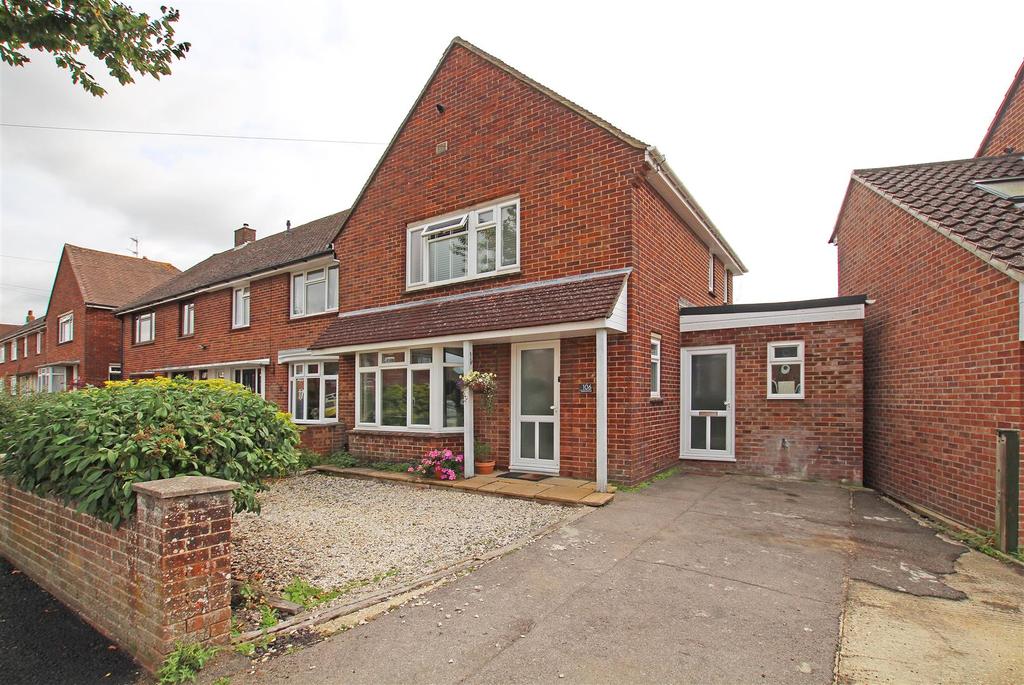 Sherborne Road, Parklands, Chichester 3 bed terraced house £395,000