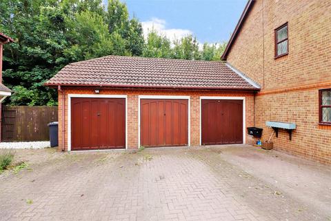 43 Maritime Close, Greenhithe, DA9 9QW