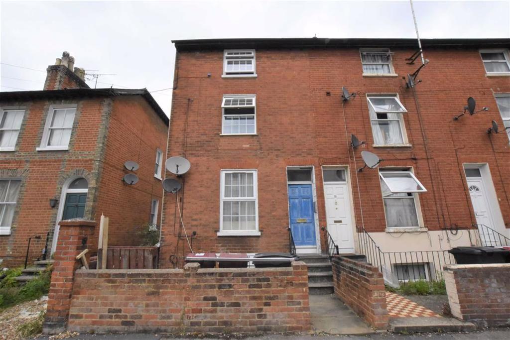 Baker Street, Reading 1 bed flat £950 pcm (£219 pw)