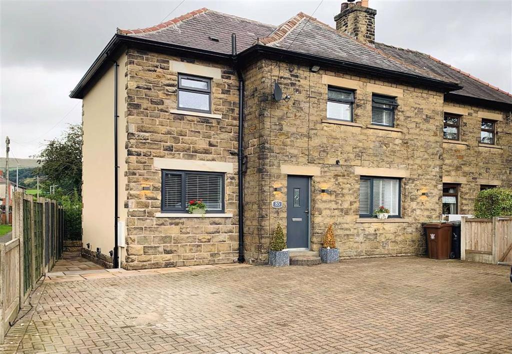 Sheffield Road, Glossop 3 bed semidetached house £299,950