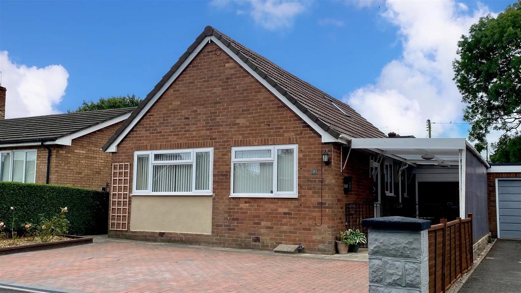 Parrs Lane, Bayston Hill, Shrewsbury 3 bed detached bungalow £299,995