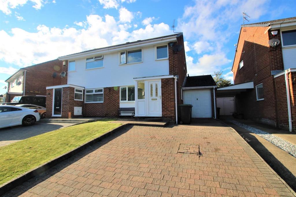Carisbrooke Crescent, Etherley Dene, Auckland 3 bed semi