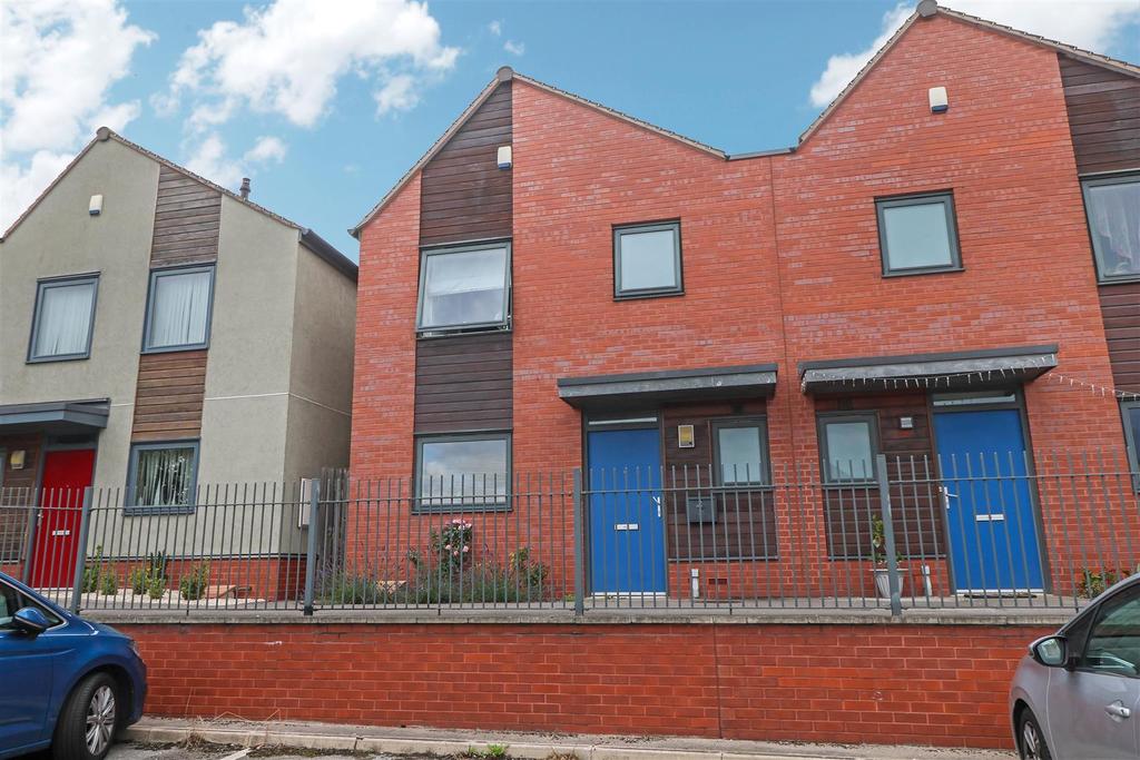 Rother View Road, Canklow, Rotherham 3 bed semidetached house £135,000