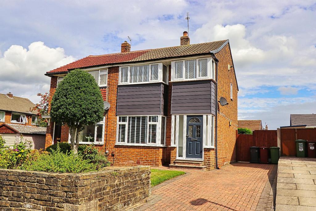 Kirkwood Lane, Cookridge 3 bed semidetached house £315,000
