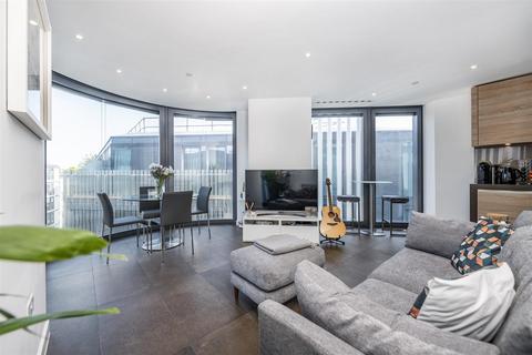 2 bedroom apartment for sale, Chronicle Tower, City Road, London
