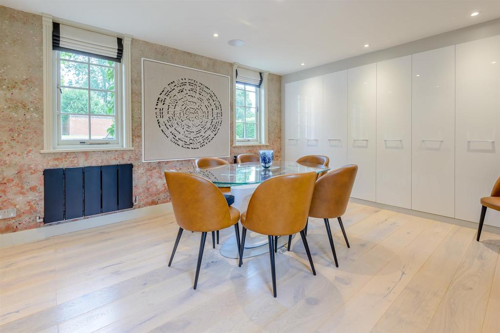 Dining Room-interior05.jpg