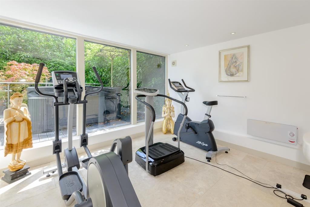 Gym-interior54.jpg