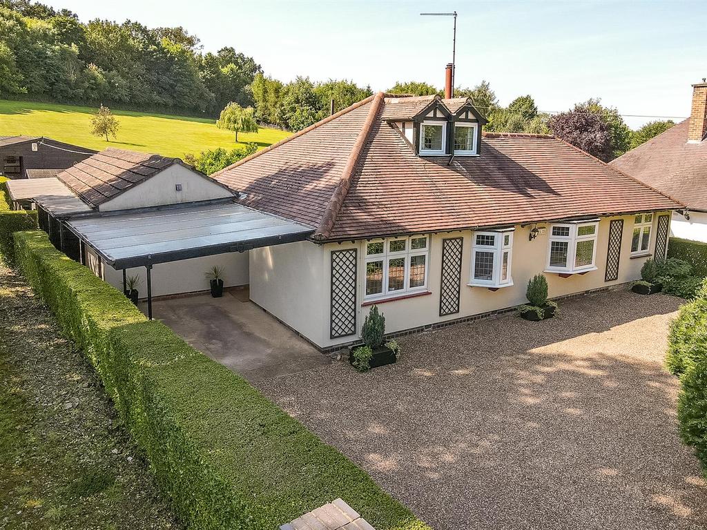 Landmere Lane, Ruddington, Nottingham 3 bed detached bungalow £545,000