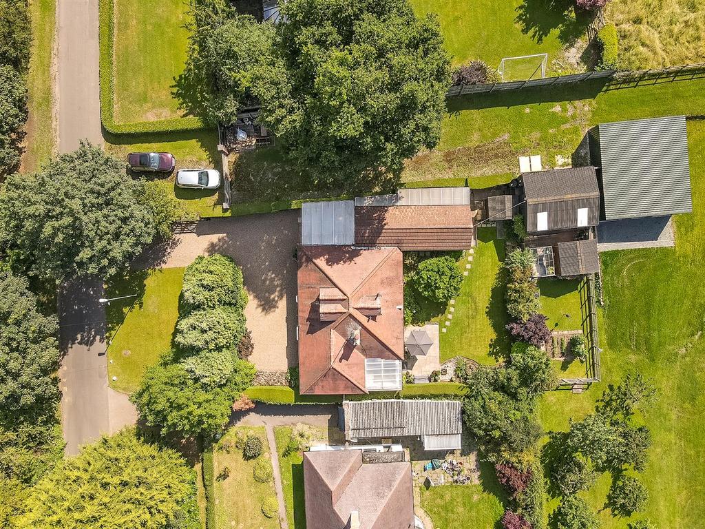 Landmere Lane, Ruddington, Nottingham 3 bed detached bungalow £545,000
