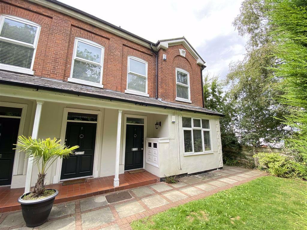 4 Congleton Road, ALDERLEY EDGE 2 bed apartment £1,500 pcm (£346 pw)