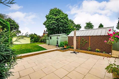 5 Addison Walk, Gobowen, Oswestry, SY11 3LG