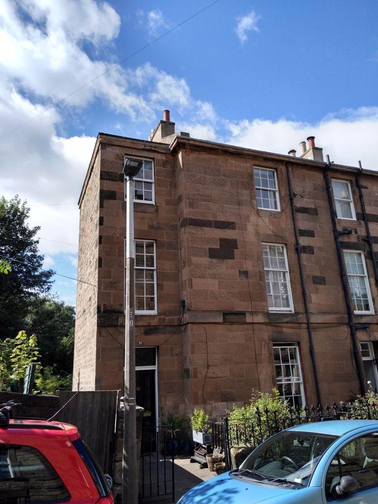 TRINITY CRESCENT, EDINBURGH, EH5 3EE 2 bed flat £995 pcm (£230 pw)
