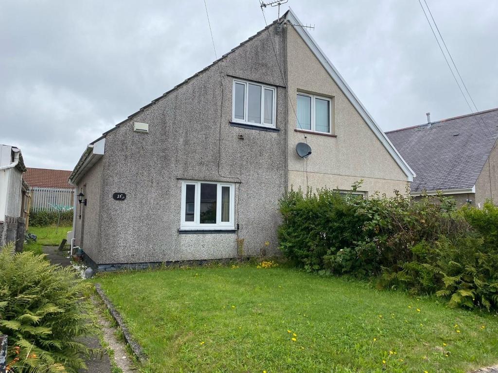 Eigen Crescent, Mayhill, Swansea 2 bed semidetached house £85,000