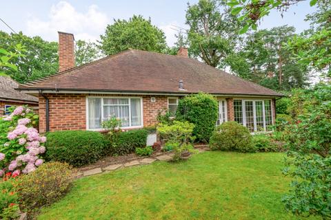 Elvetham Pine Grove, Windlesham, GU20 6AW