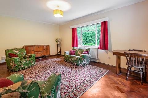 Elvetham Pine Grove, Windlesham, GU20 6AW