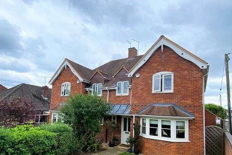 4 bedroom semi-detached house to rent, Oak Tree Road, Marlow SL7