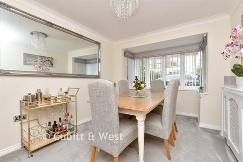 4 bedroom detached house for sale, Greenacres, Lower Kingswood, Tadworth, Surrey