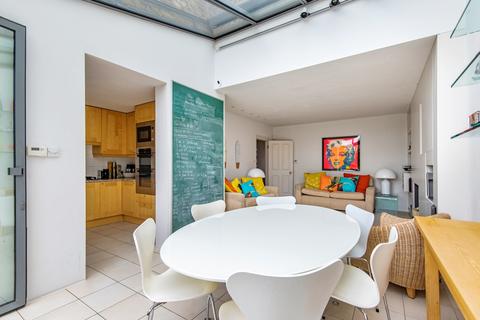 13 Manor Lane, London, SE13 5QW