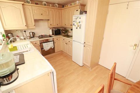 24 Chatterton Road, Yate, Bristol, BS37 4BJ