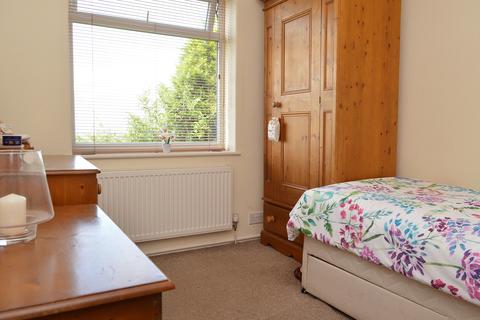 37 Harrow Avenue, Oldham, OL8 4HY