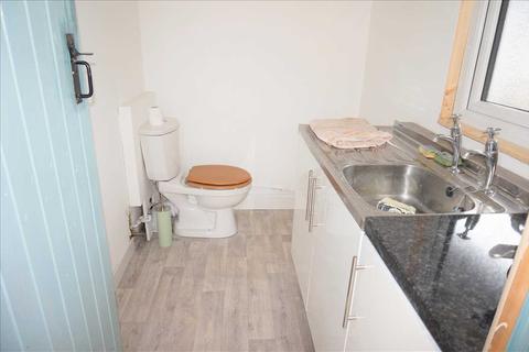 123 Blaenau Road, Llandybie, Ammanford, SA18 3AJ