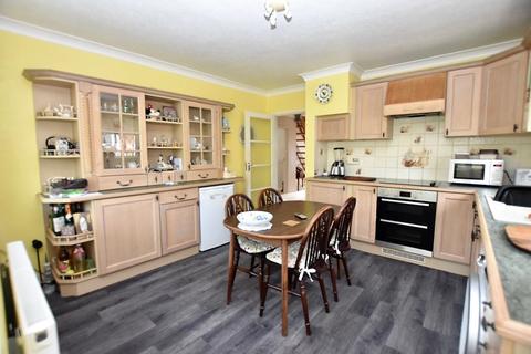 65 Bevendean Avenue, Saltdean, Brighton, BN2 8PF