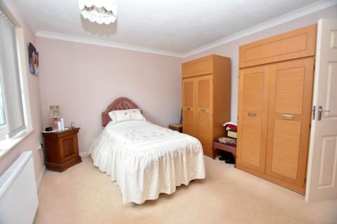 65 Bevendean Avenue, Saltdean, Brighton, BN2 8PF