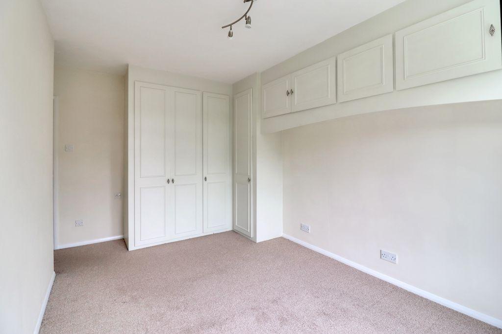 Bedroom 1 (Double)