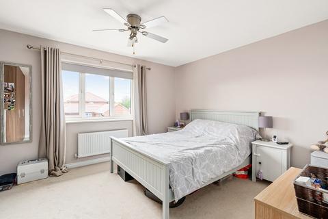 21 Firecracker Drive, Locks Heath, Southampton, SO31 6BW