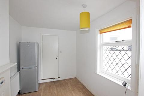 13 Mansfield Road, South Croydon, CR2 6HP