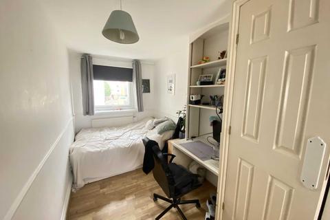 3 bedroom maisonette to rent, London
