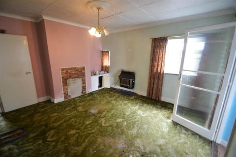 22 Pear Tree Road, Ashford, TW15 1PW