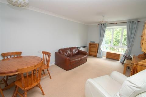 2 bedroom retirement property for sale - Beech Lodge, Farm Close, STAINES-UPON-THAMES, Surrey