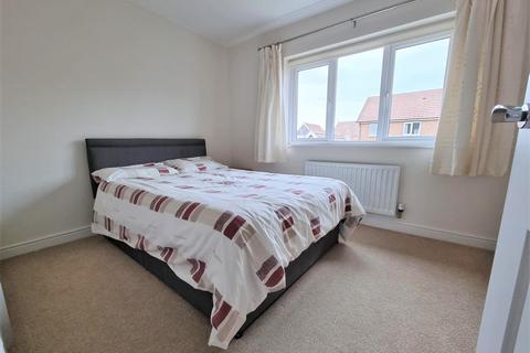 9 Corrib Road, Nuneaton, CV10 0QF