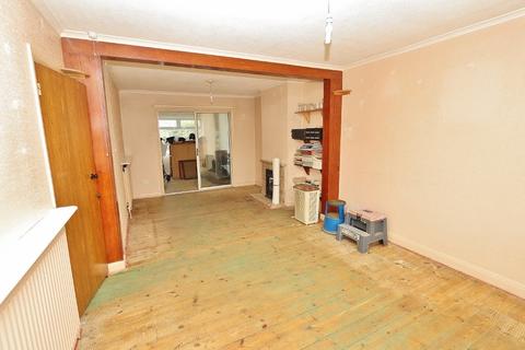 179 Clockhouse Lane, Romford, RM5 2TL