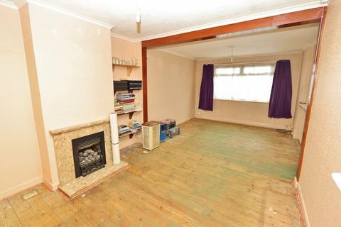 179 Clockhouse Lane, Romford, RM5 2TL