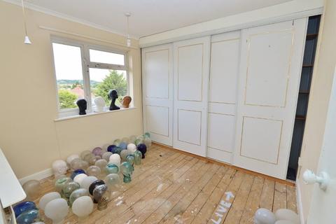 179 Clockhouse Lane, Romford, RM5 2TL