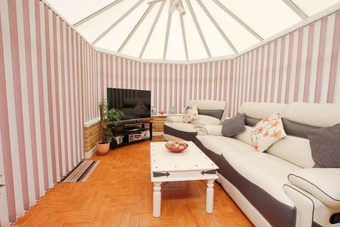 32 Barnett Place, Cleethorpes, DN35 7SU
